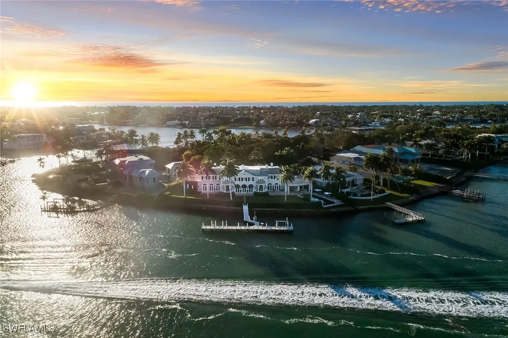 1975 Galleon Drive Naples FL 34102