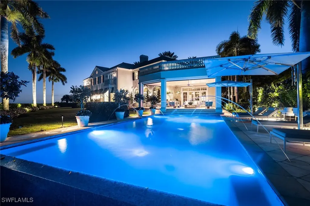 1975 Galleon Drive Naples FL 34102