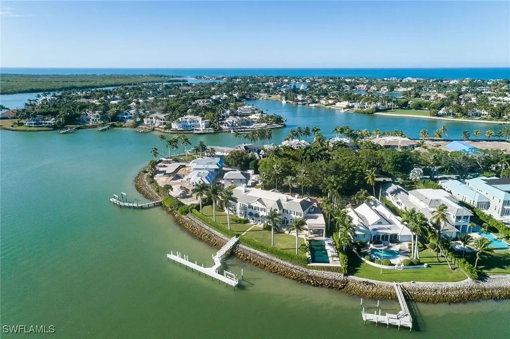 1975 Galleon Drive Naples FL 34102