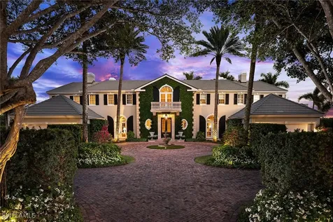 1975 Galleon Drive Naples FL 34102