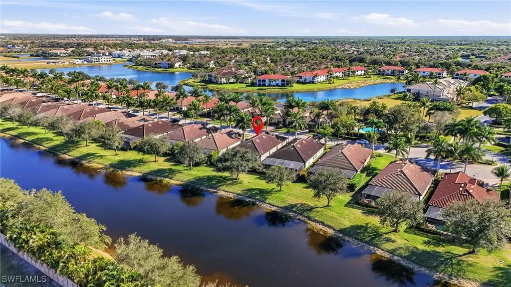 3022 Aviamar Circle Naples FL 34114