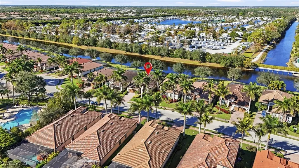 3022 Aviamar Circle Naples FL 34114