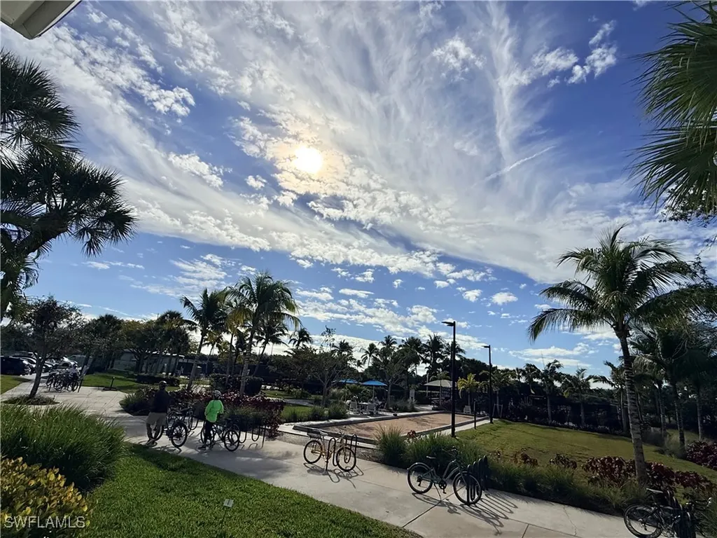 3022 Aviamar Circle Naples FL 34114