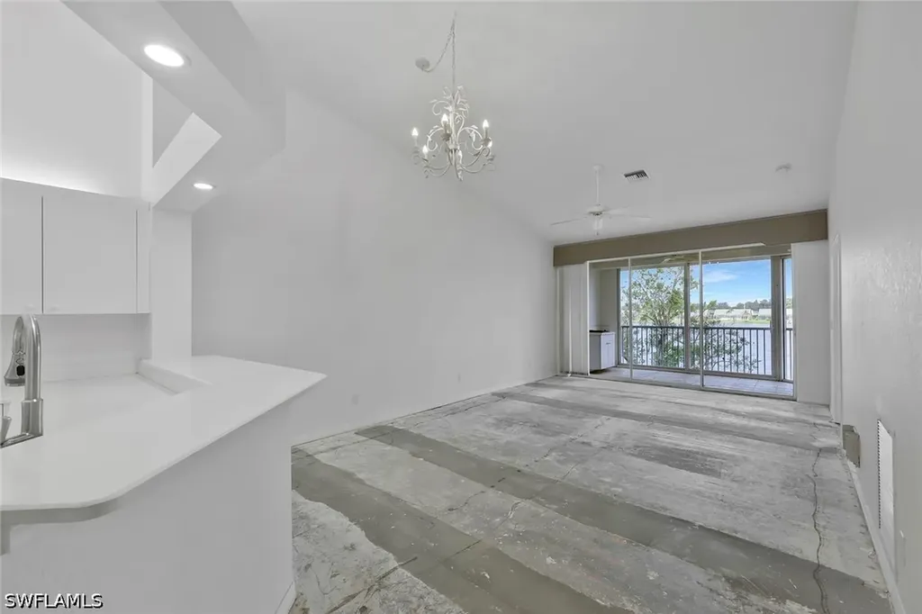 3420 W Crown Pointe Boulevard Naples FL 34112