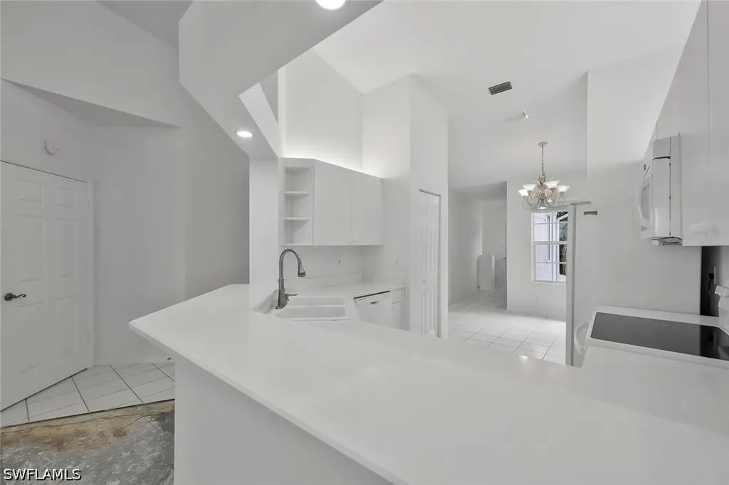 3420 W Crown Pointe Boulevard Naples FL 34112