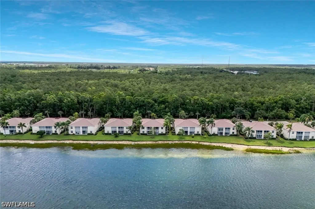 3420 W Crown Pointe Boulevard Naples FL 34112