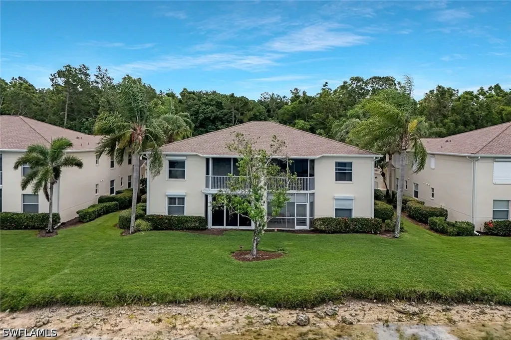 3420 W Crown Pointe Boulevard Naples FL 34112