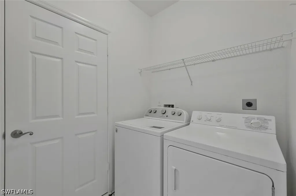 3420 W Crown Pointe Boulevard Naples FL 34112