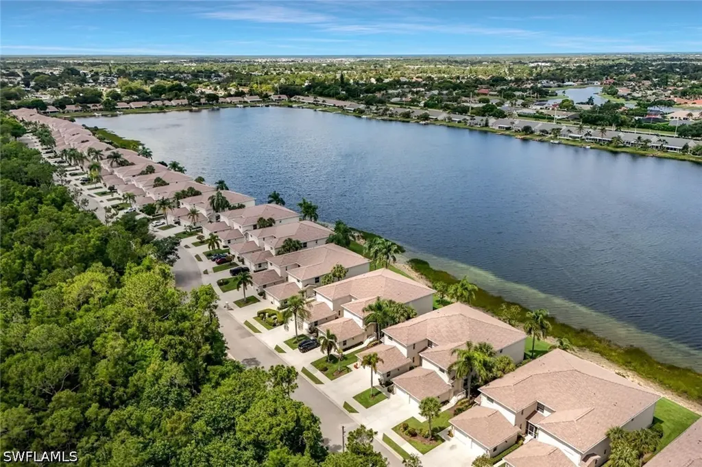 3420 W Crown Pointe Boulevard Naples FL 34112