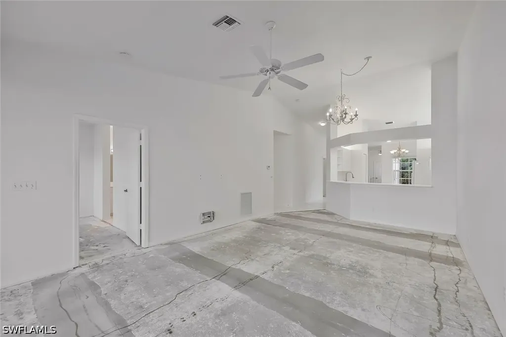 3420 W Crown Pointe Boulevard Naples FL 34112