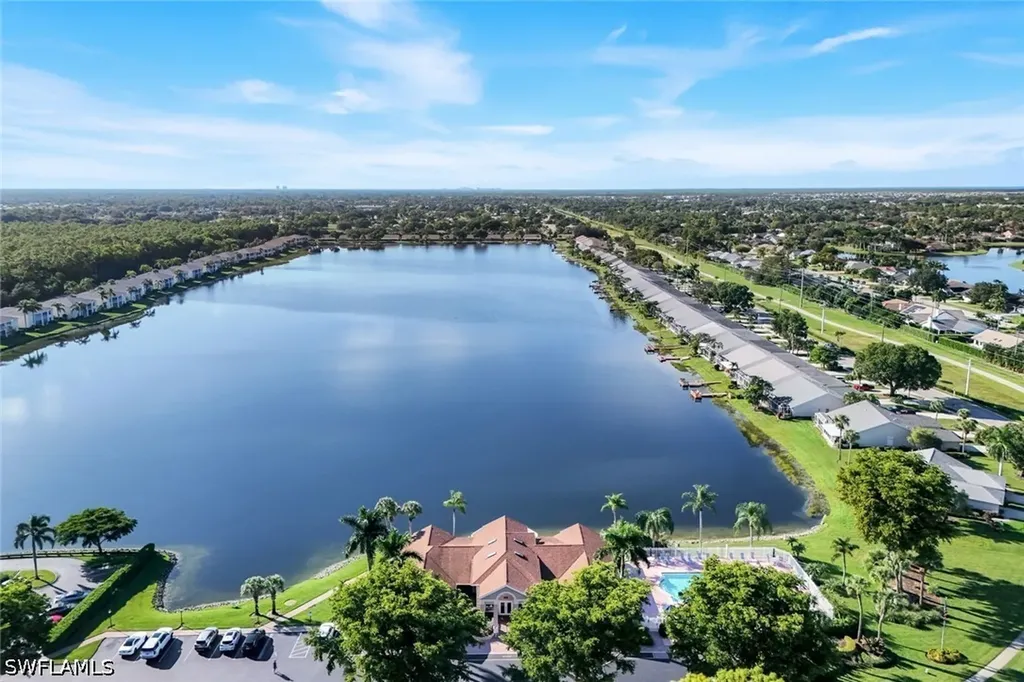 3420 W Crown Pointe Boulevard Naples FL 34112