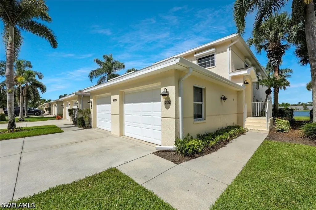 3420 W Crown Pointe Boulevard Naples FL 34112