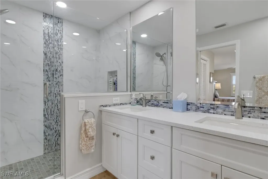 406 Foxtail Court Naples FL 34104