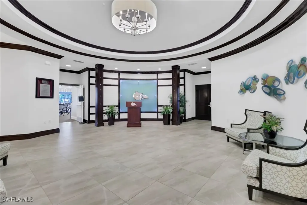 406 Foxtail Court Naples FL 34104