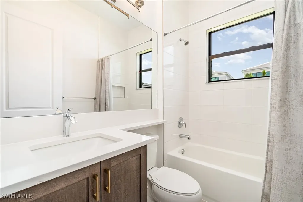 20472 Estero Crossing Boulevard Estero FL 33928
