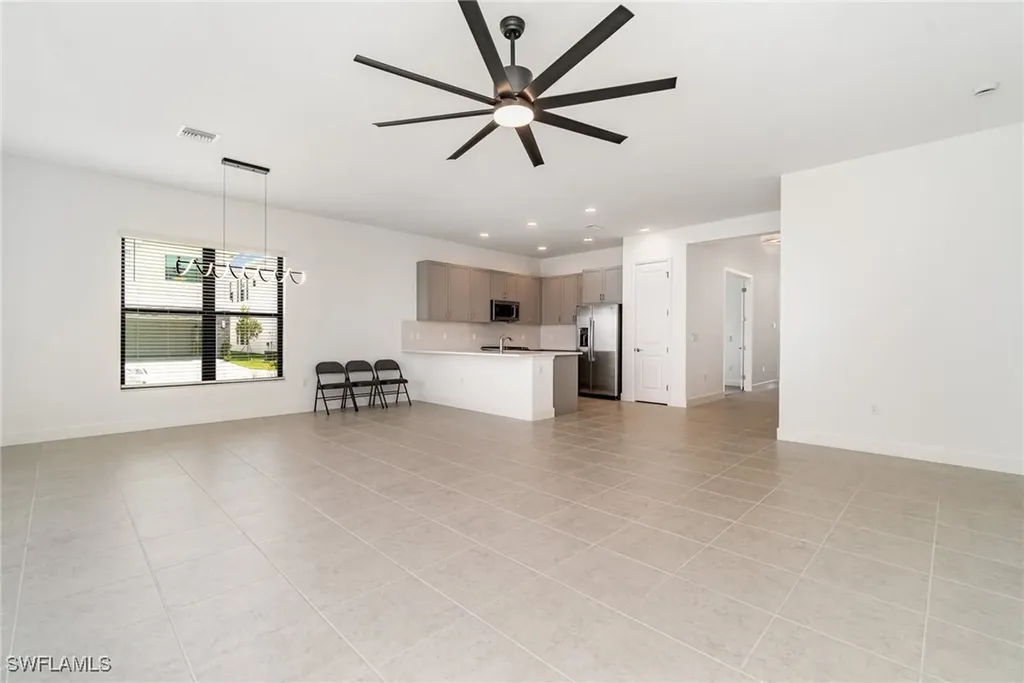 20472 Estero Crossing Boulevard Estero FL 33928