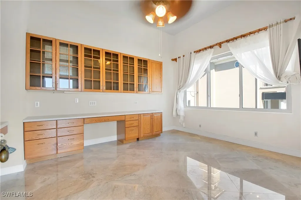 28 Pelican Street W Naples FL 34113