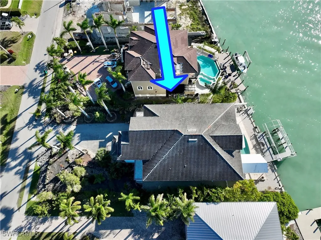 28 Pelican Street W Naples FL 34113
