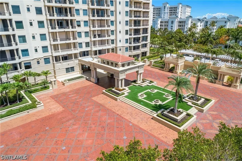 8787 Bay Colony Drive Naples FL 34108