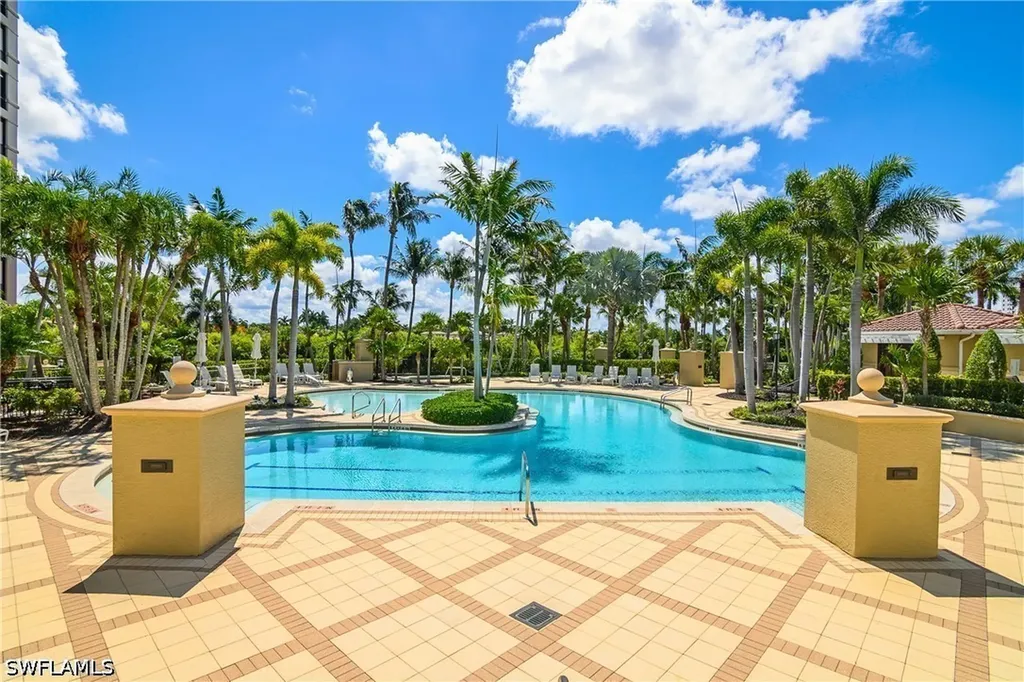 8787 Bay Colony Drive Naples FL 34108