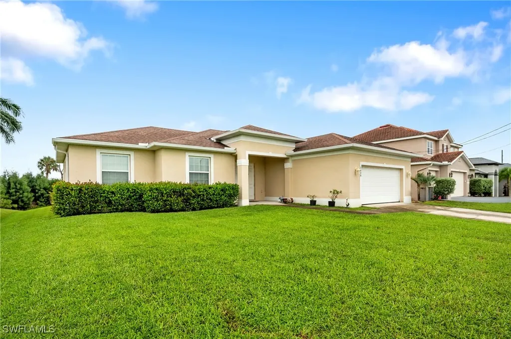 1629 SW 2nd Terrace Cape Coral FL 33991