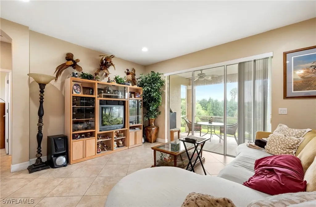 1629 SW 2nd Terrace Cape Coral FL 33991