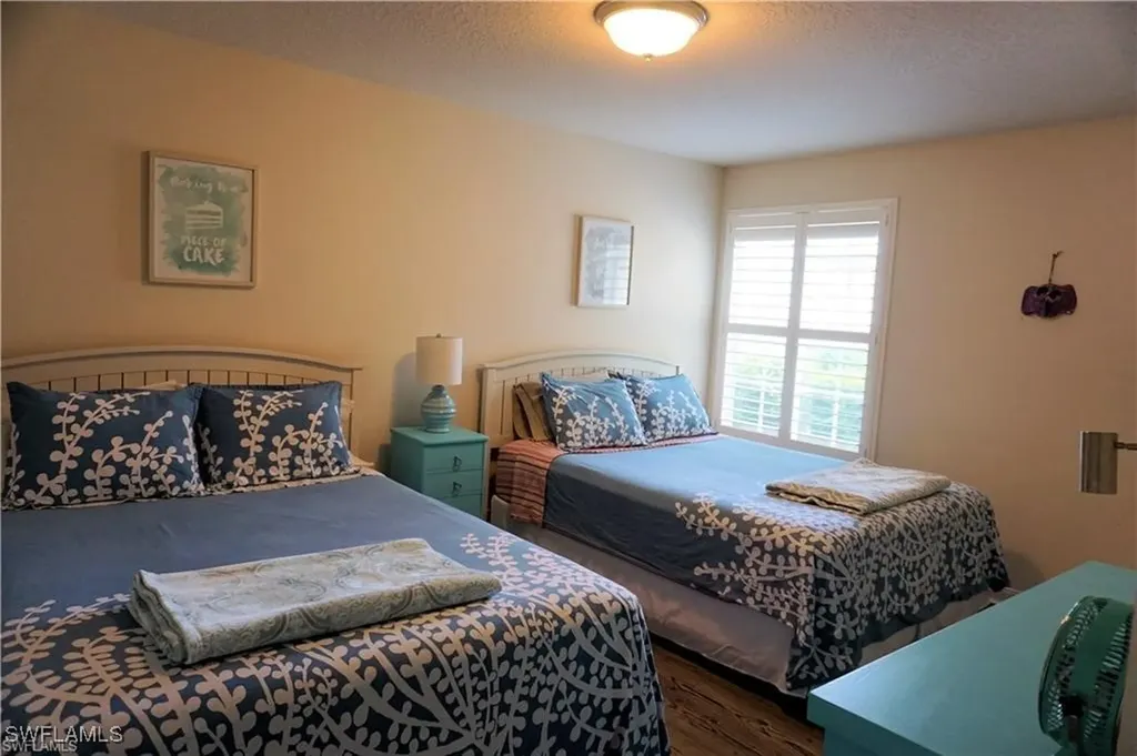 4194 Saint George Lane Naples FL 34119