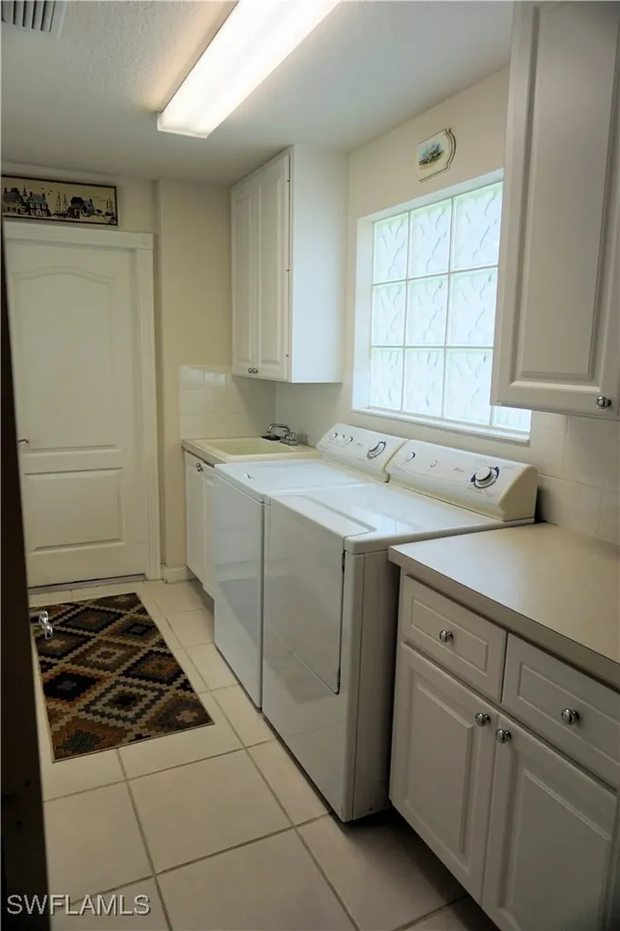 4194 Saint George Lane Naples FL 34119