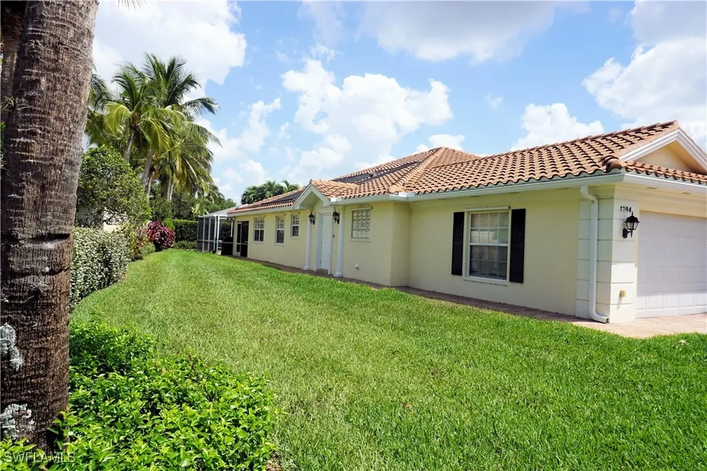 4194 Saint George Lane Naples FL 34119