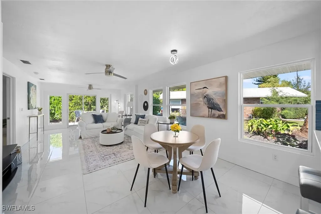 2858 Arbutus Street Naples FL 34112
