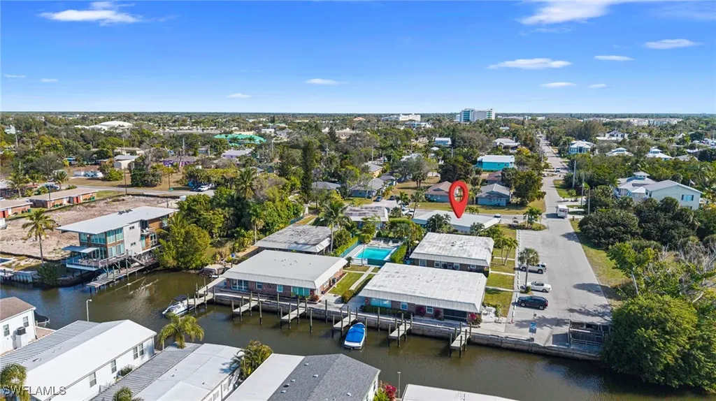 2858 Arbutus Street Naples FL 34112