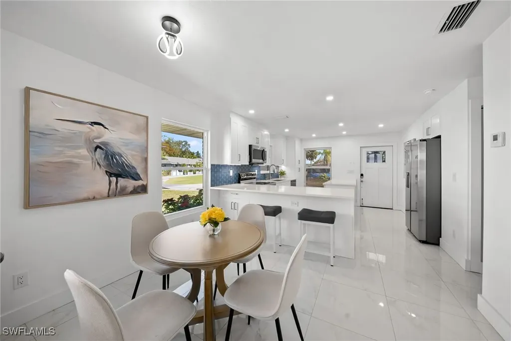 2858 Arbutus Street Naples FL 34112