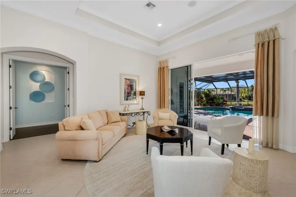 4967 Rustic Oaks Circle Naples FL 34105