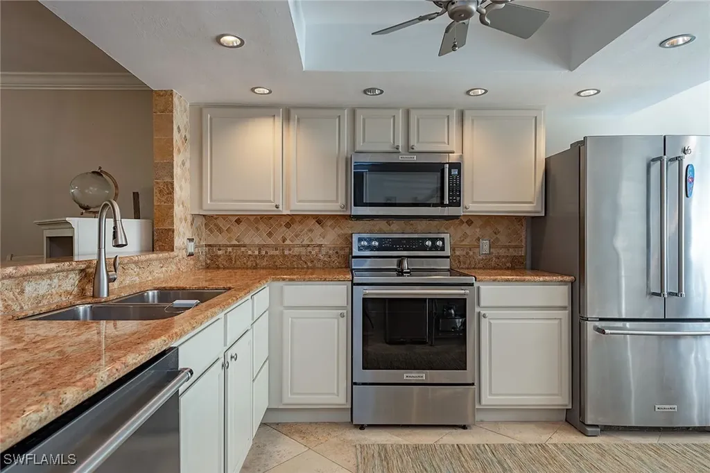 800 Misty Pines Circle Naples FL 34105