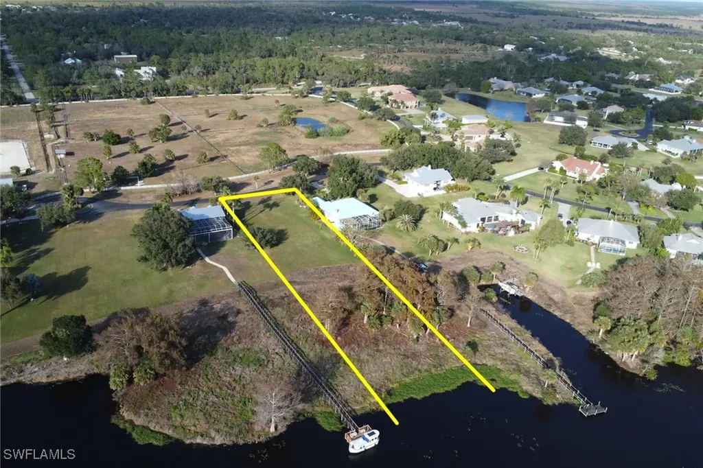 16280 Forest Mist Court Alva FL 33920