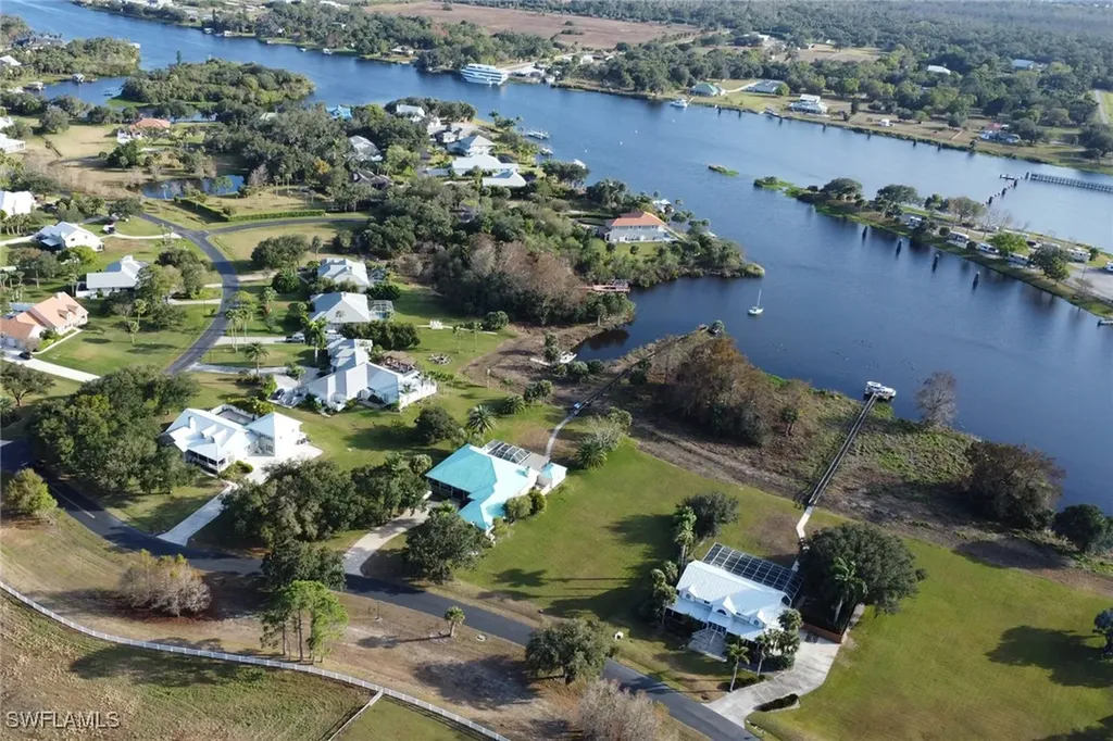 16280 Forest Mist Court Alva FL 33920