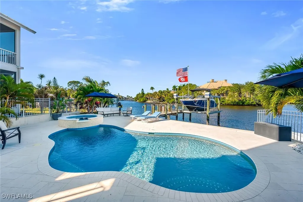 27535 Big Bend Road Bonita Springs FL 34134