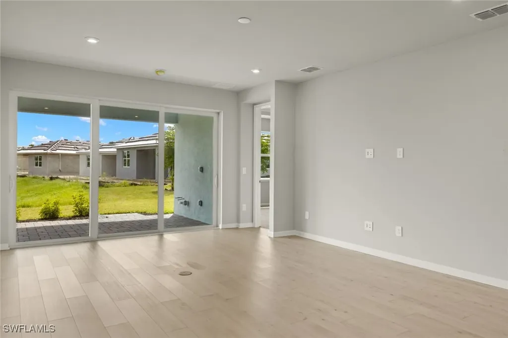 1553 Panoramic Vista Avenue Naples FL 34114