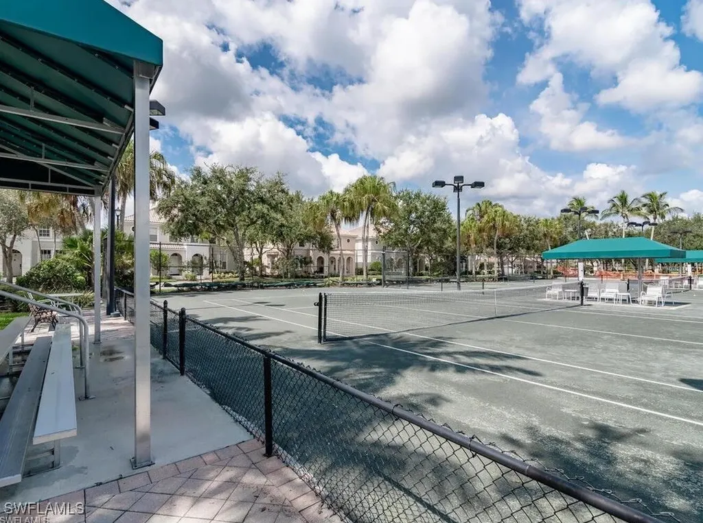 5477 Freeport Lane Naples FL 34119