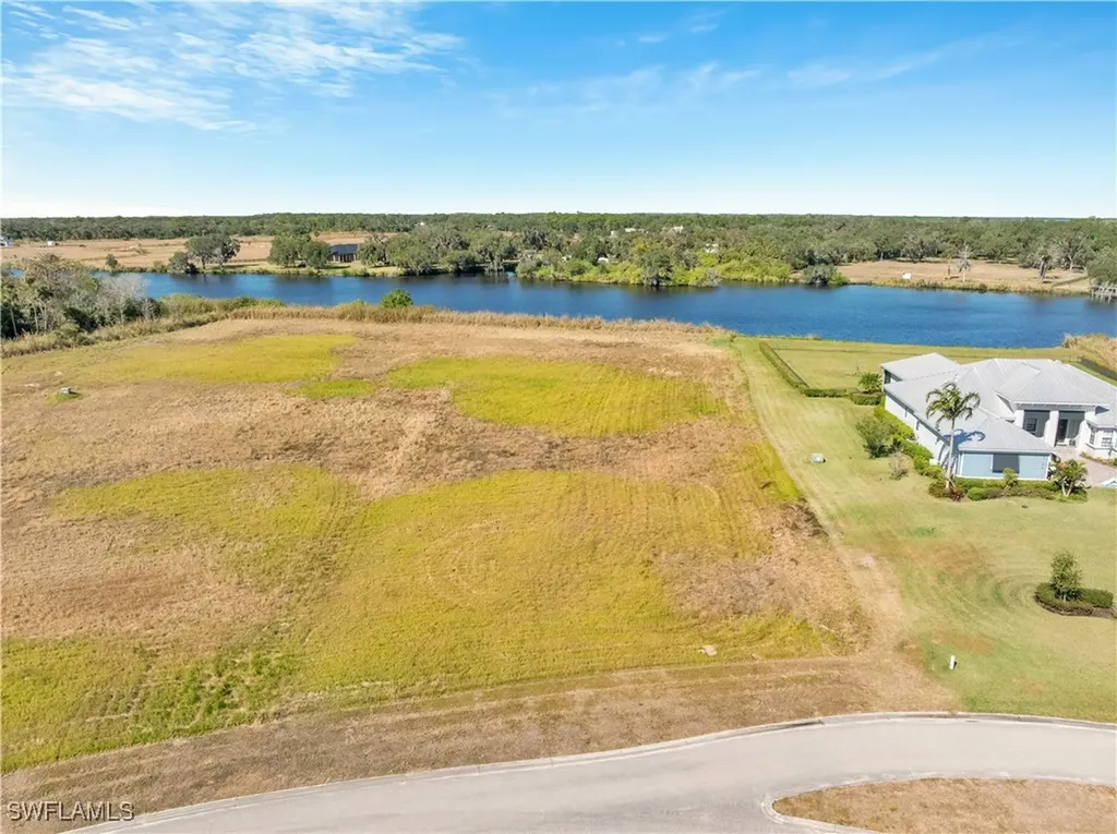 2110 Silk Bay Boulevard Alva FL 33920