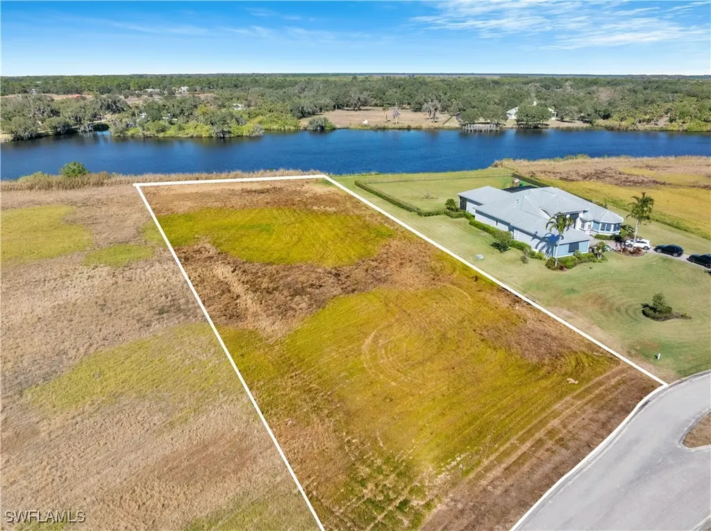 2110 Silk Bay Boulevard Alva FL 33920