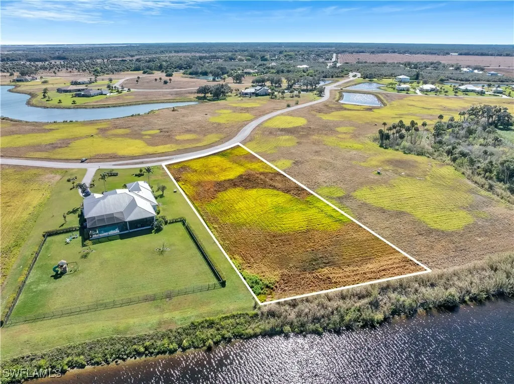 2110 Silk Bay Boulevard Alva FL 33920