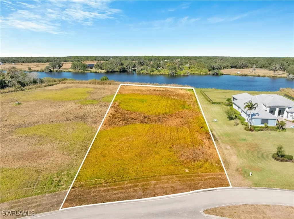 2110 Silk Bay Boulevard Alva FL 33920