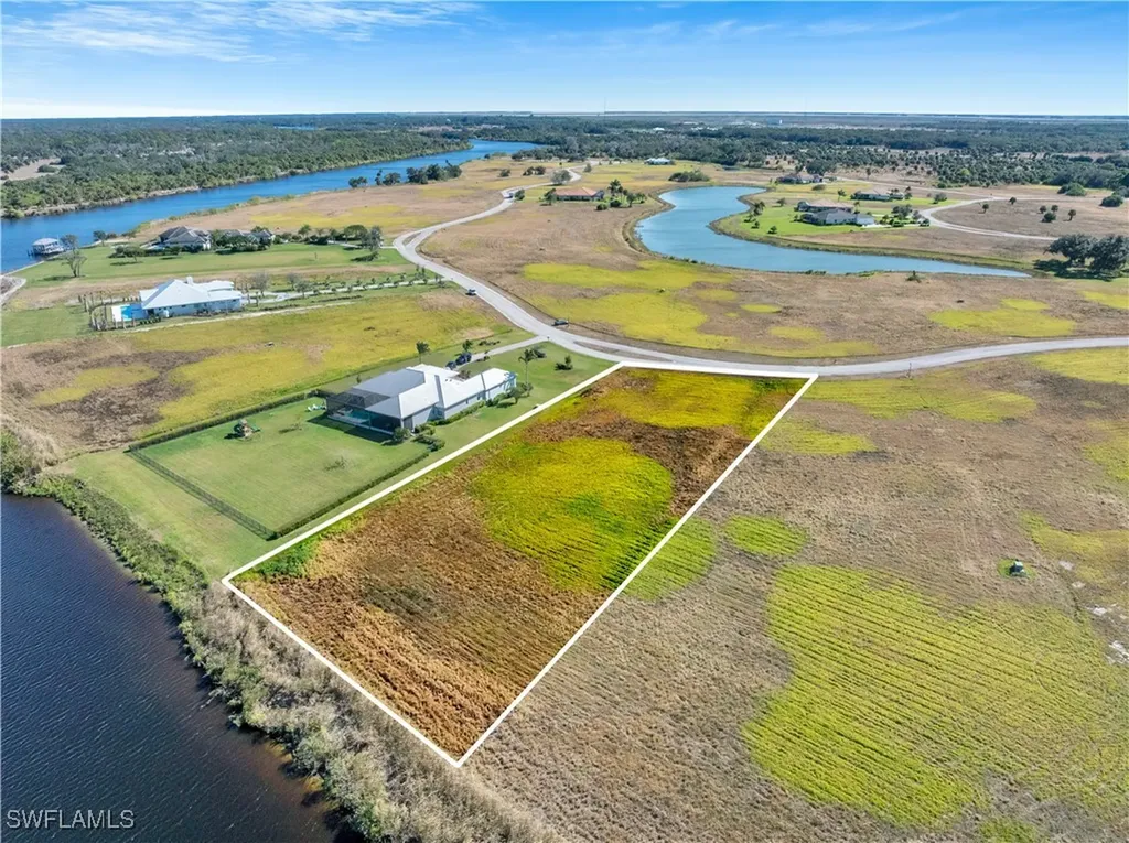 2110 Silk Bay Boulevard Alva FL 33920