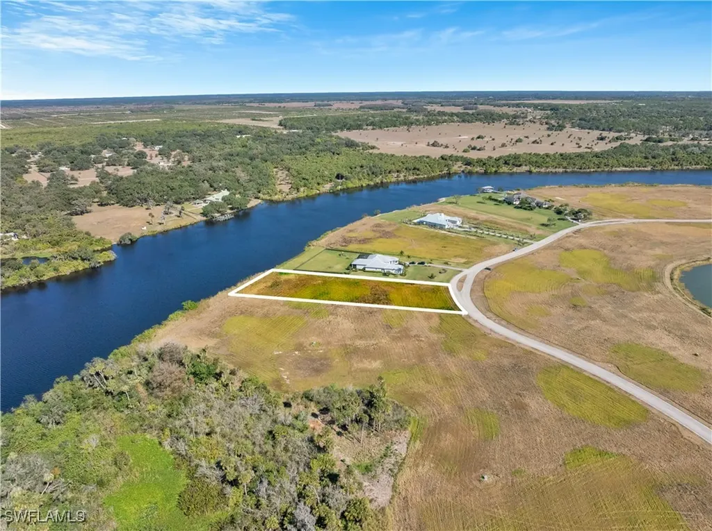 2110 Silk Bay Boulevard Alva FL 33920