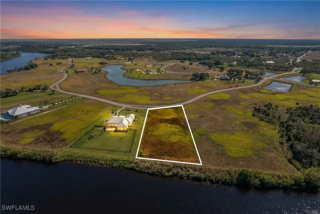 2110 Silk Bay Boulevard Alva FL 33920