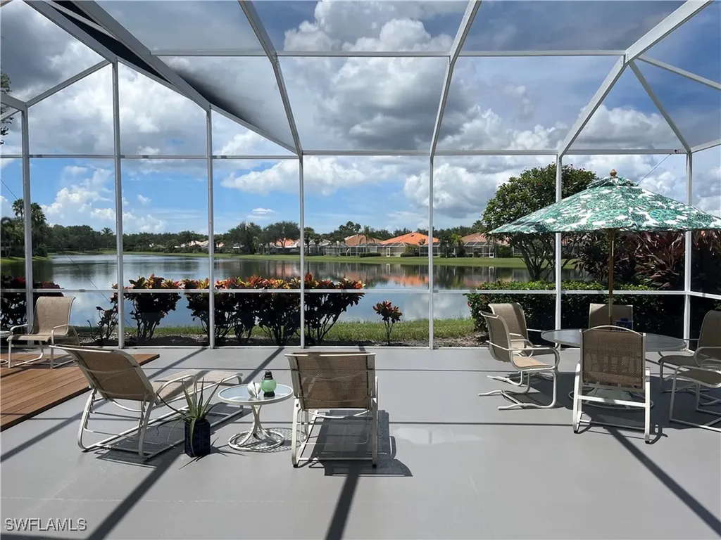 5477 Freeport Lane Naples FL 34119