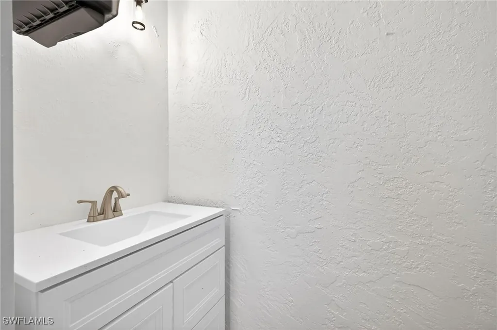 5235 Ramsey Way Fort Myers FL 33907