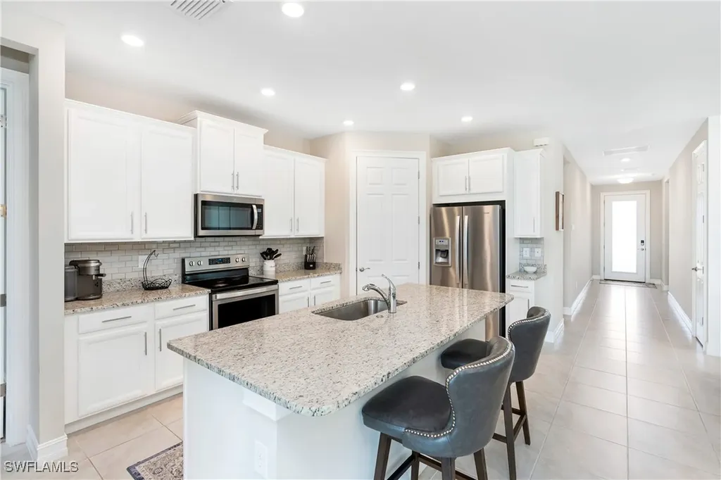 14488 Stillwater Way Naples FL 34114