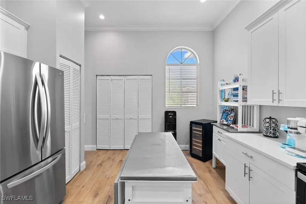 2571 Citrus Lake Drive Naples FL 34109